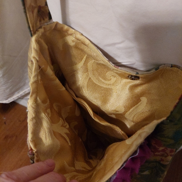 Large Handmade Tapestry Fringe Purse Boho Crossbody Bag Upcycled - Picture 6 of 6